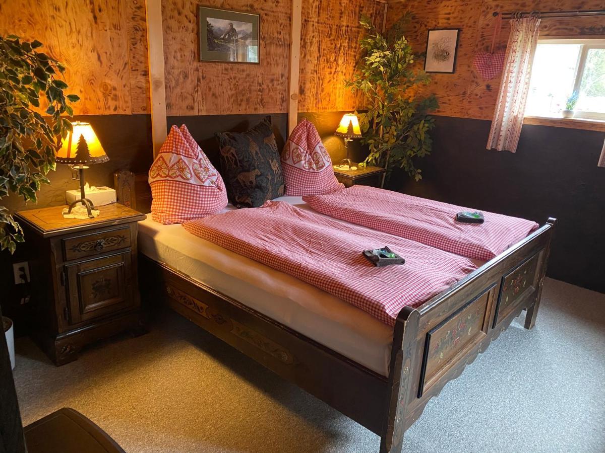 Guesthouse Austria Stewart Bagian luar foto